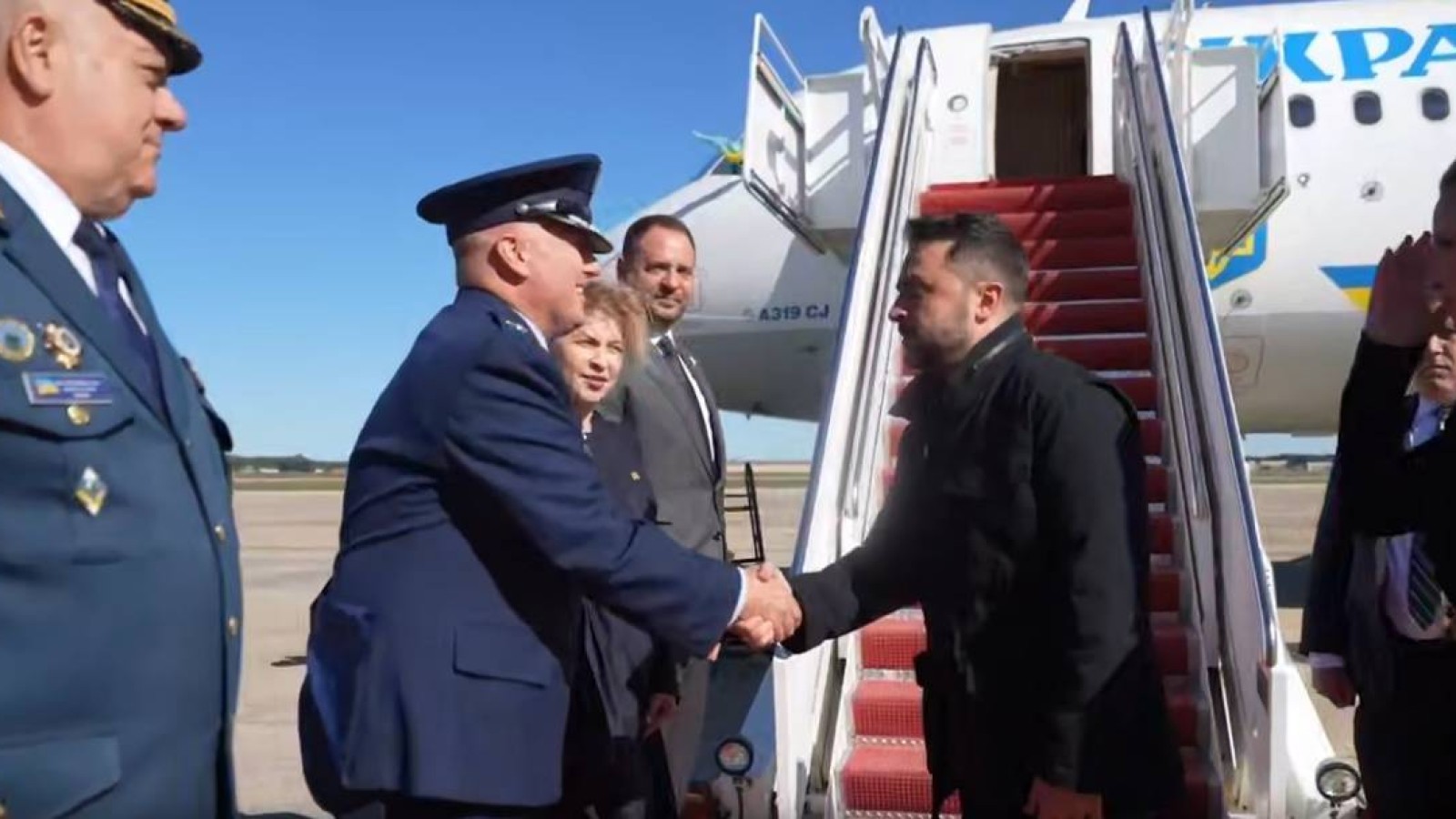 Владимир Зеленский Вашингтонға келді