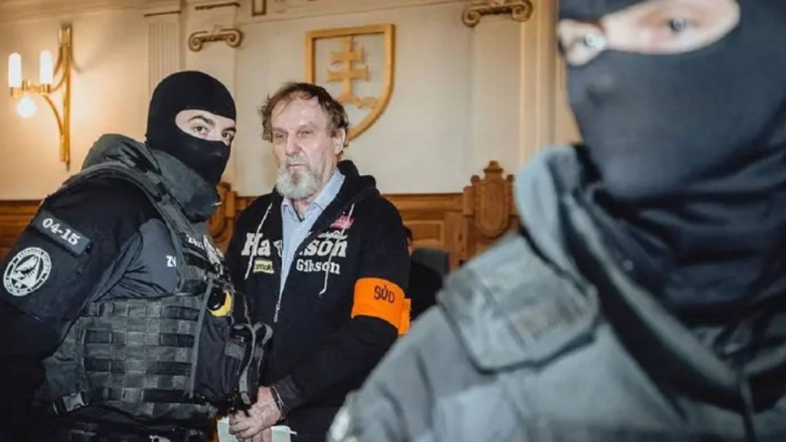 Словакия премьеріне оқ атқан адамға үкім шықты