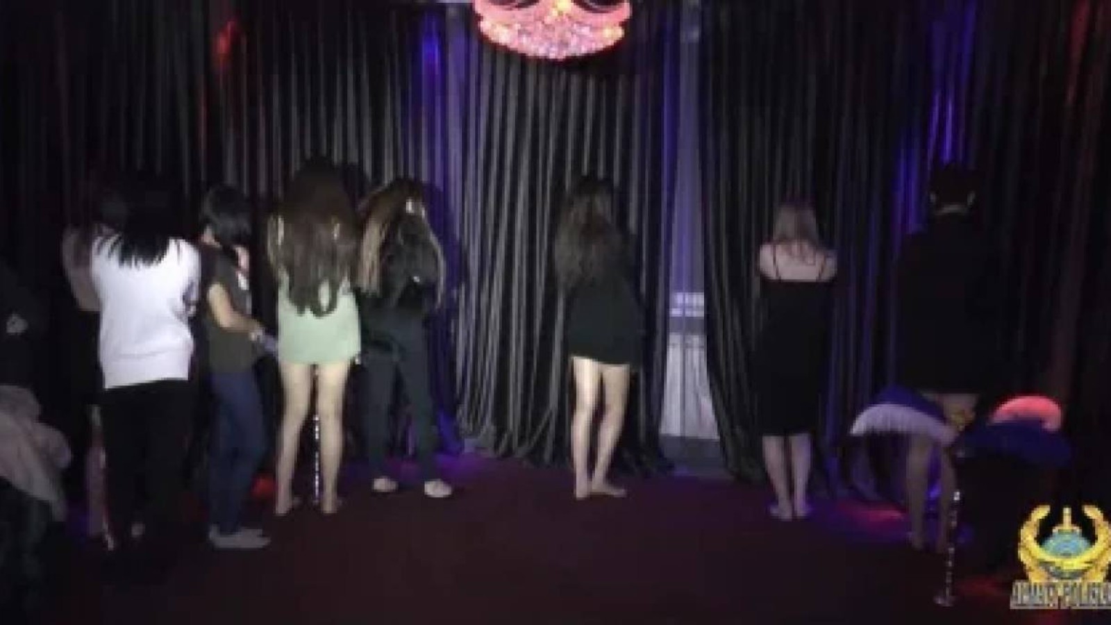 Қостанайда қыздарды жезөкшелікке мәжбүрлеген қылмыстық топ әшкереленді