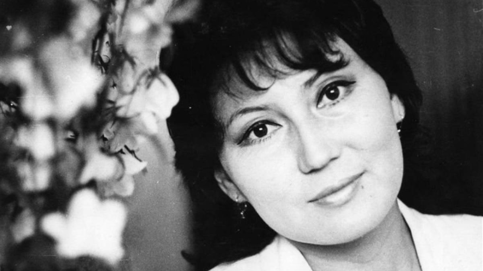 "Нағыз ханшайым еді": желіде Мәдина Ерәлиеваның ерекше видеосы тарады (ВИДЕО)