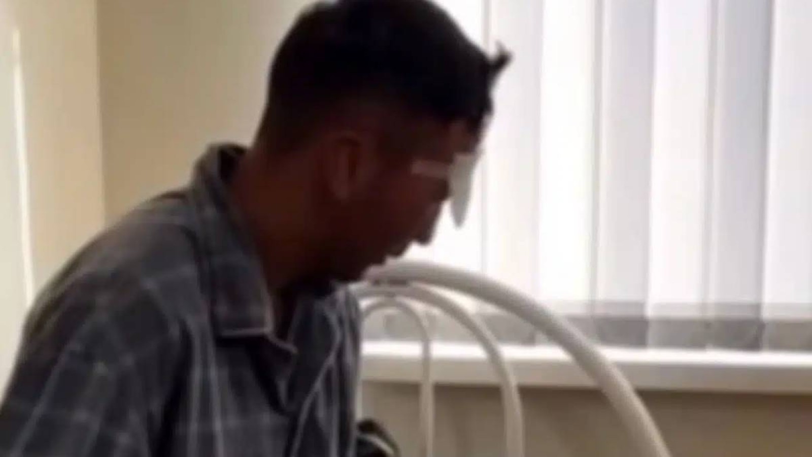 Көзінен айырылған әскери қызметкер армияда қалатын болды