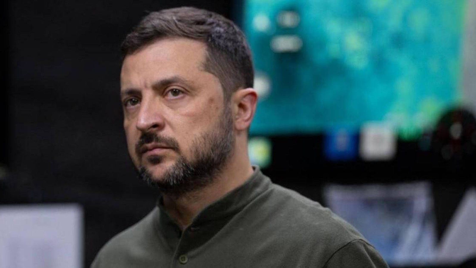 "Мен дайынмын": Зеленский президенттіктен кететінін айтып, елді дүрліктіріп қойды