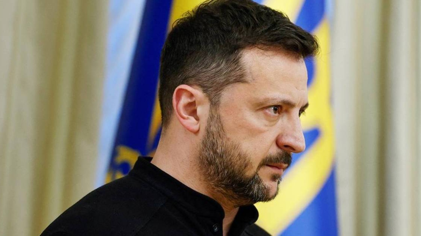 "Уақыты келді": Зеленский Украина тарихында болмаған шұғыл шешім қабылдады