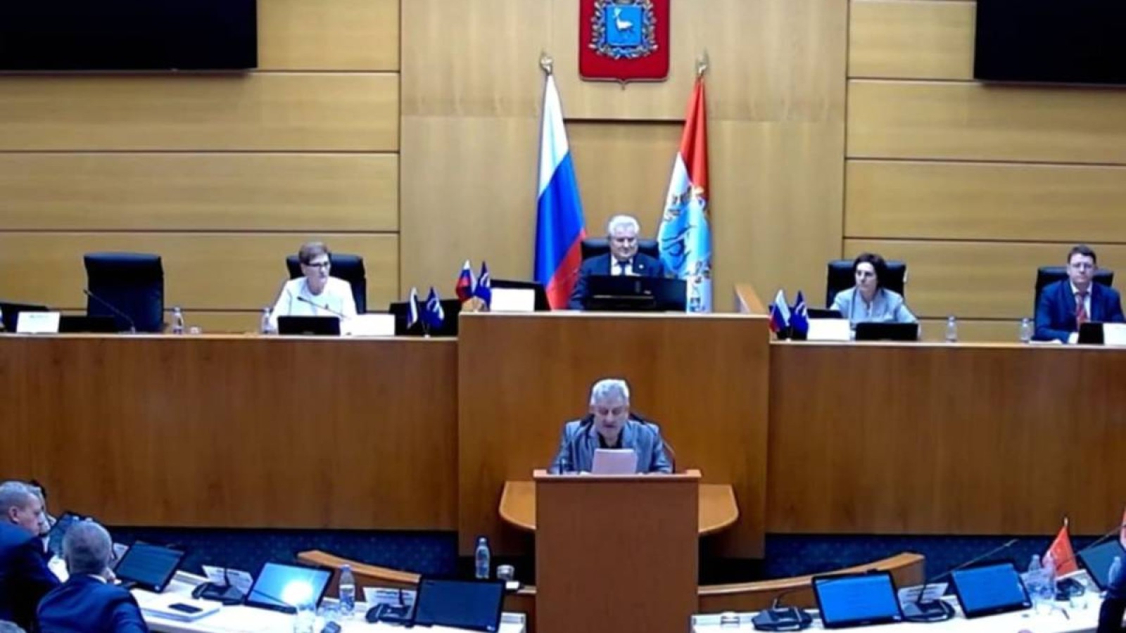 Ресейде депутат Арнайы әскери операцияны тоқтатуды ұсынды