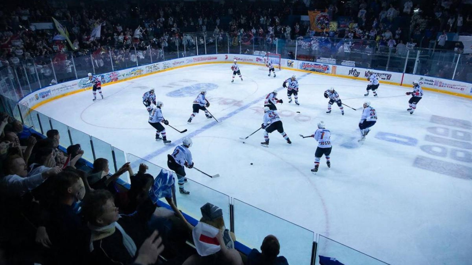 Ресейлік комментатор қазақстандық жас хоккейшілерді дөрекі түрде балағаттады