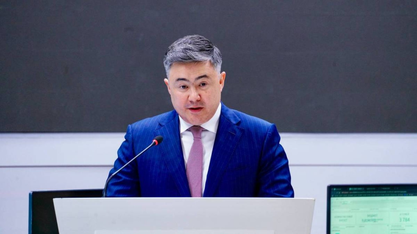 ҚР Ұлттық банкі қазақстандықтардың есебінен банктерге неліктен бір триллион теңге «сыйлады»?