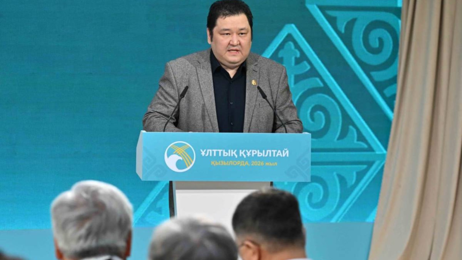 Марат Шибұтов: Құрылыс салушылар ақшасын мектеп пен балабақшаға емес, Дубайдағы зәулім үйлерге жұмсап жатыр