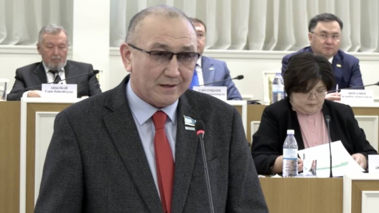 Жеке деректерді қорғау Конституцияда бекітілуі тиіс – Марат Башимов