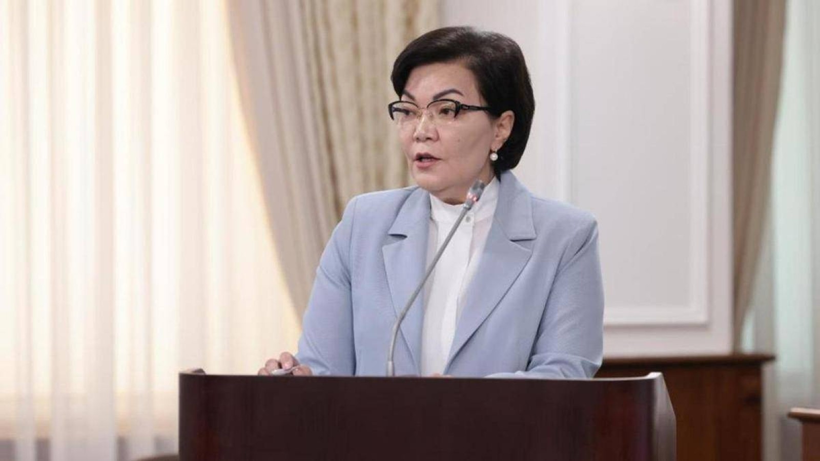 Еңбек және халықты әлеуметтік қорғау министрі Светлана Жақыпова қызметінен босатылды