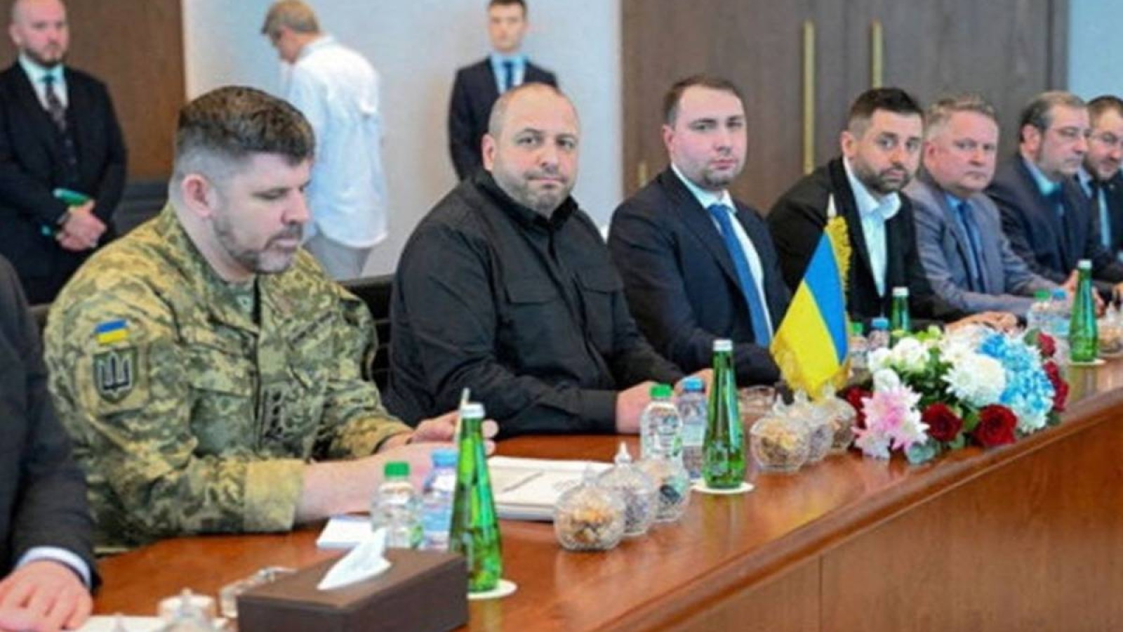 Абу-Дабидегі келіссөз: тараптар 314 әскери тұтқынды алмастыруға келісті