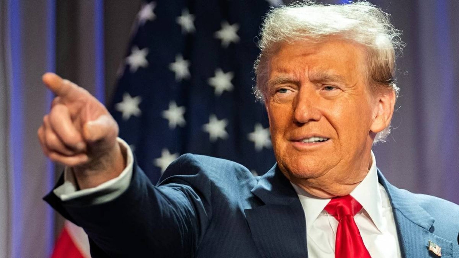 Трамп әлемнің барлық елдері үшін 10 пайыздық сауда баж салығын енгізетін болды
