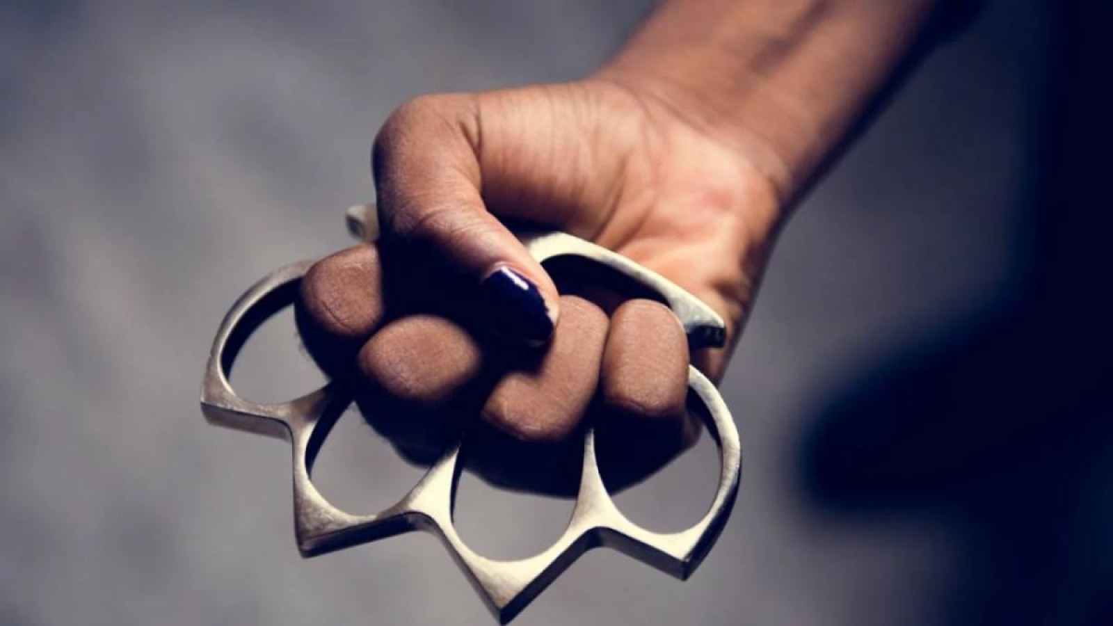 Таразда мектеп оқушылары тоғызыншы сынып оқушысын топ болып соққыға жыққан