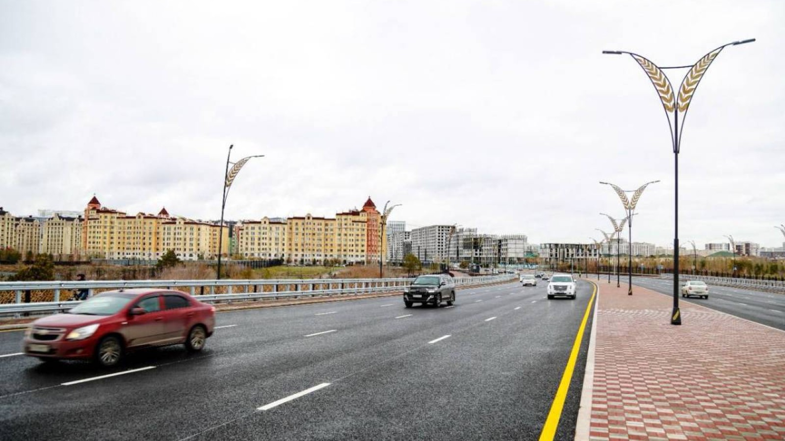 Астанада көлік салығын төлемеген жүргізушілерге ескерту жасалды