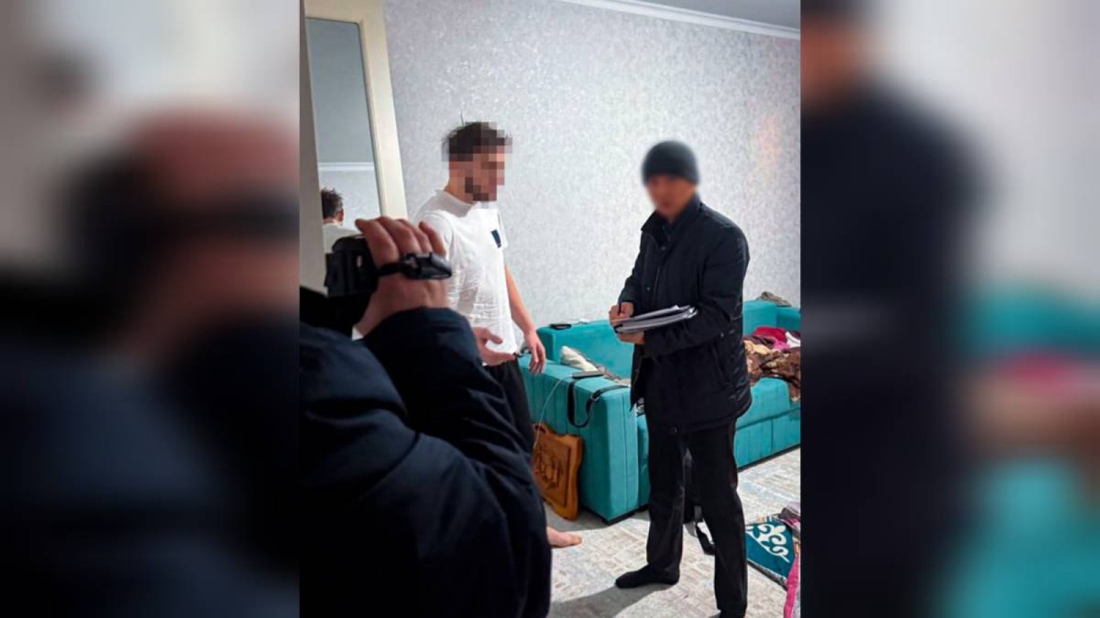 Арнайы ХҚКО-лардағы жемқорлық: Астана мен өңірлерде филиал басшылары ұсталды