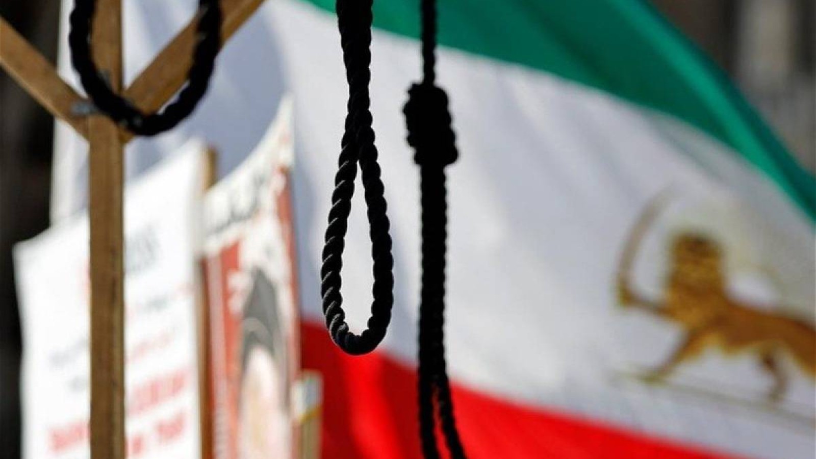 Иранда «Моссадқа» көмектесті деп айыпталған екі адам өлім жазасына кесілді