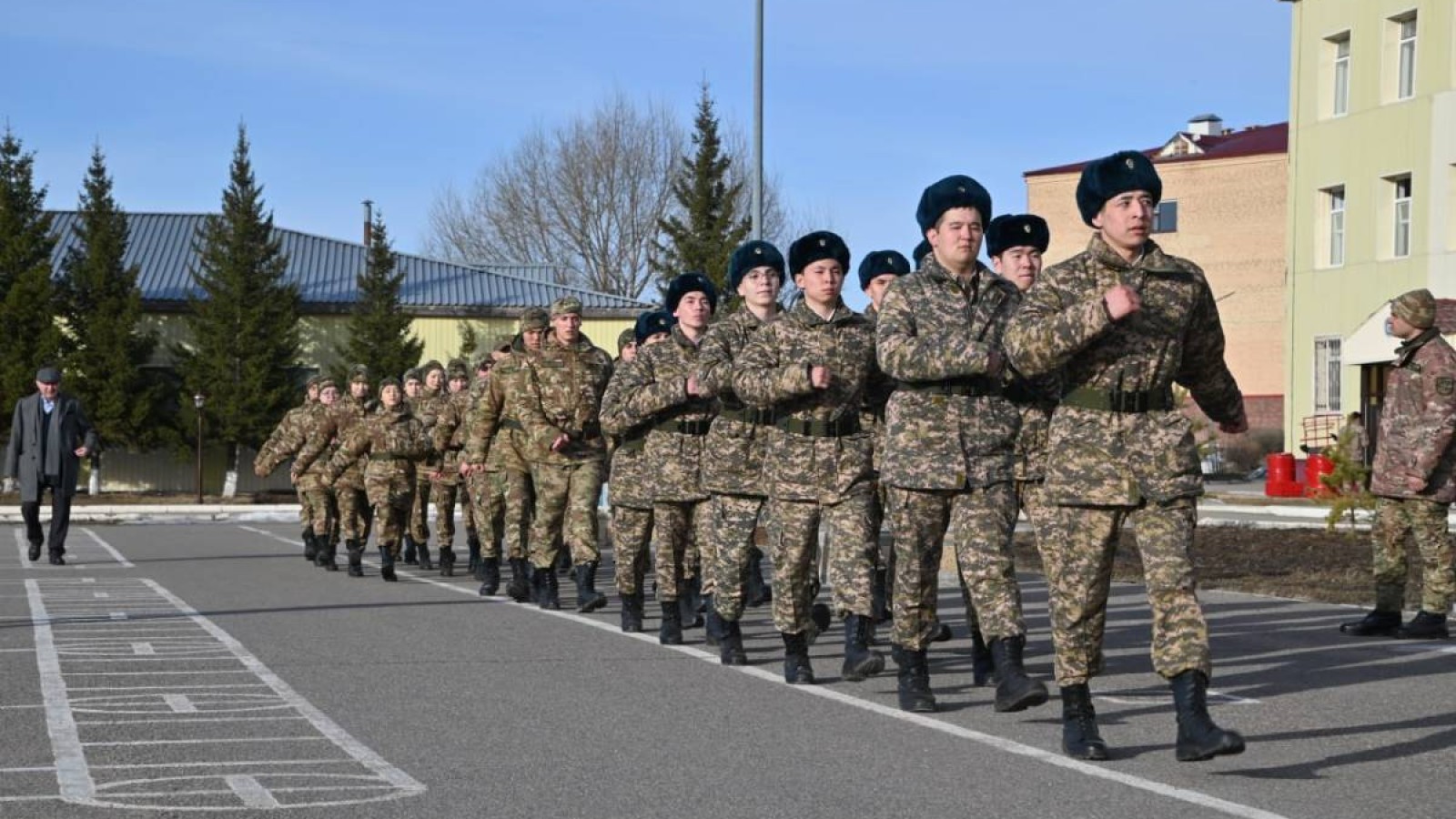 ШҚО-да сарбаздың қаза табуына байланысты әскери бөлім командирлері сотқа тартылуда