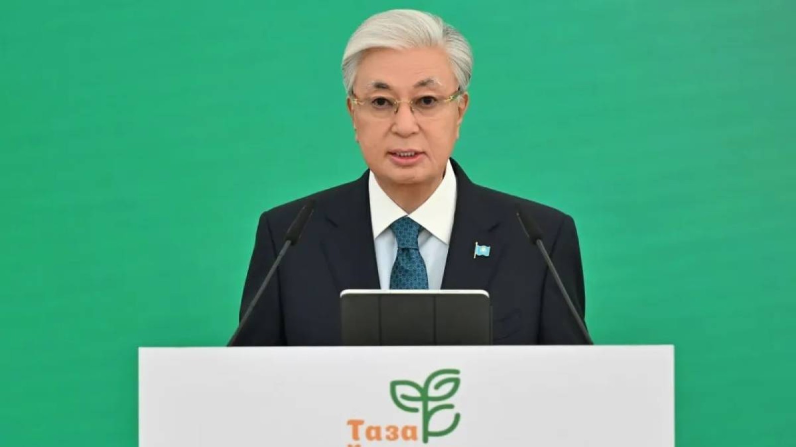 Балалар мен ересектер жиі зардап шегуде – Президент қаңғыбас иттер мәселесіне қатысты пікір білдірді