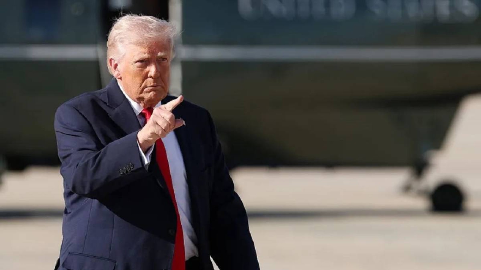 "Бұдан да жойқын соққы жасаймыз": Трамп Иранға қоқан-лоқы жасады