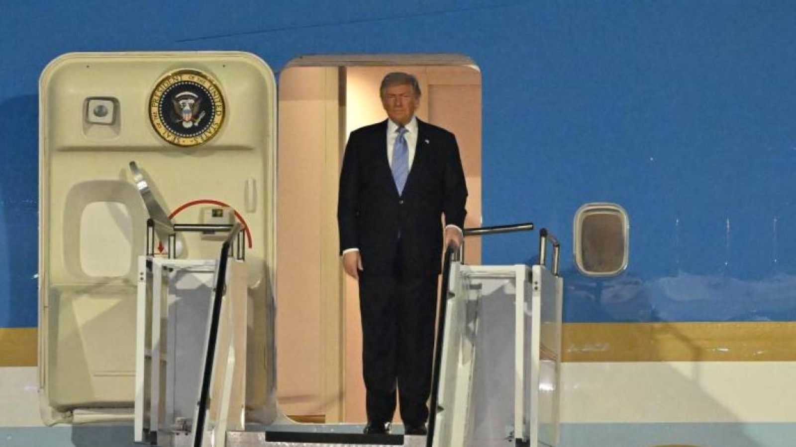Трамп Қытайға келді