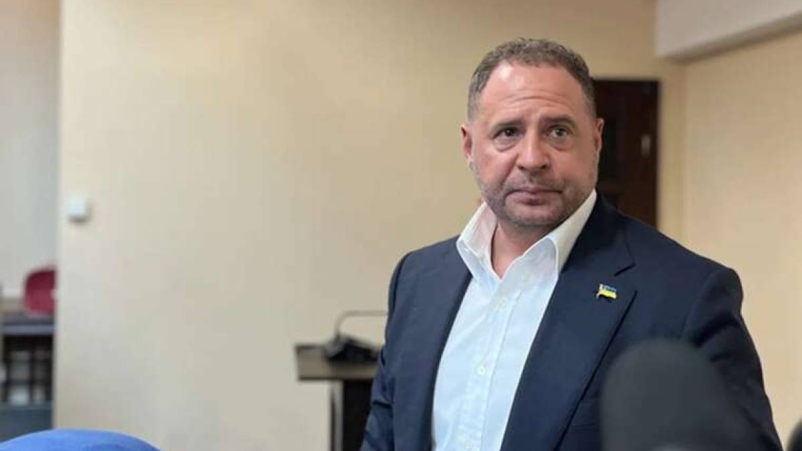 Зеленский кеңсесінің бұрынғы басшысы Андрей Ермак қамауға алынды