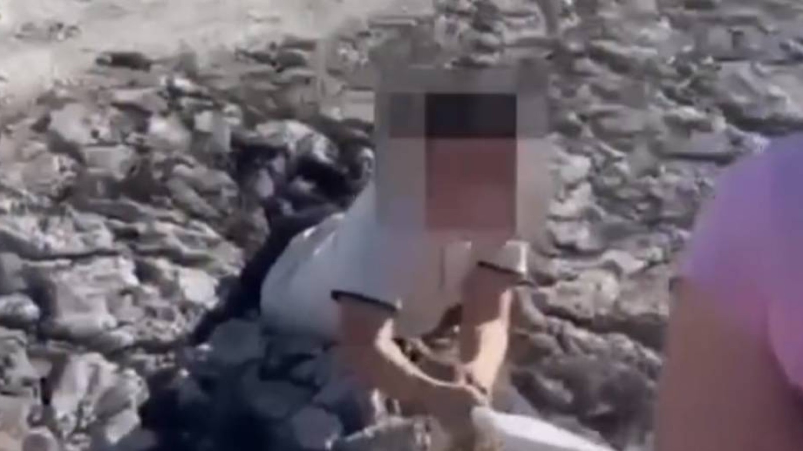 Ақтауда бала Каспий жағалауындағы батпаққа батты