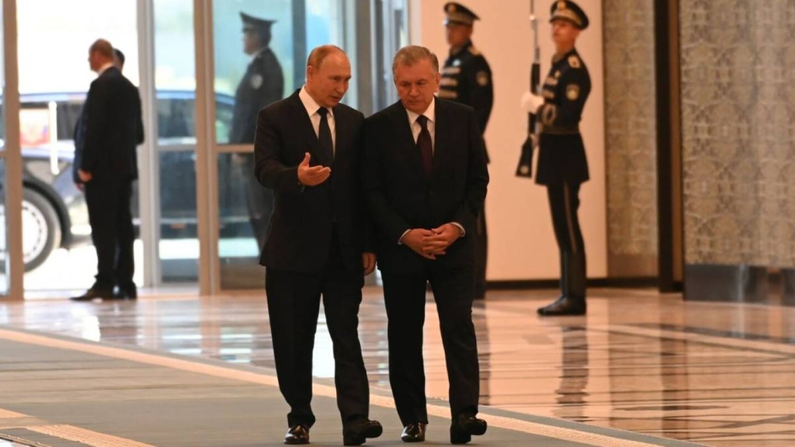 Путин мен Мирзиёев Өзбекстандағы алғашқы АЭС құрылысын басталғанын мәлімдеді