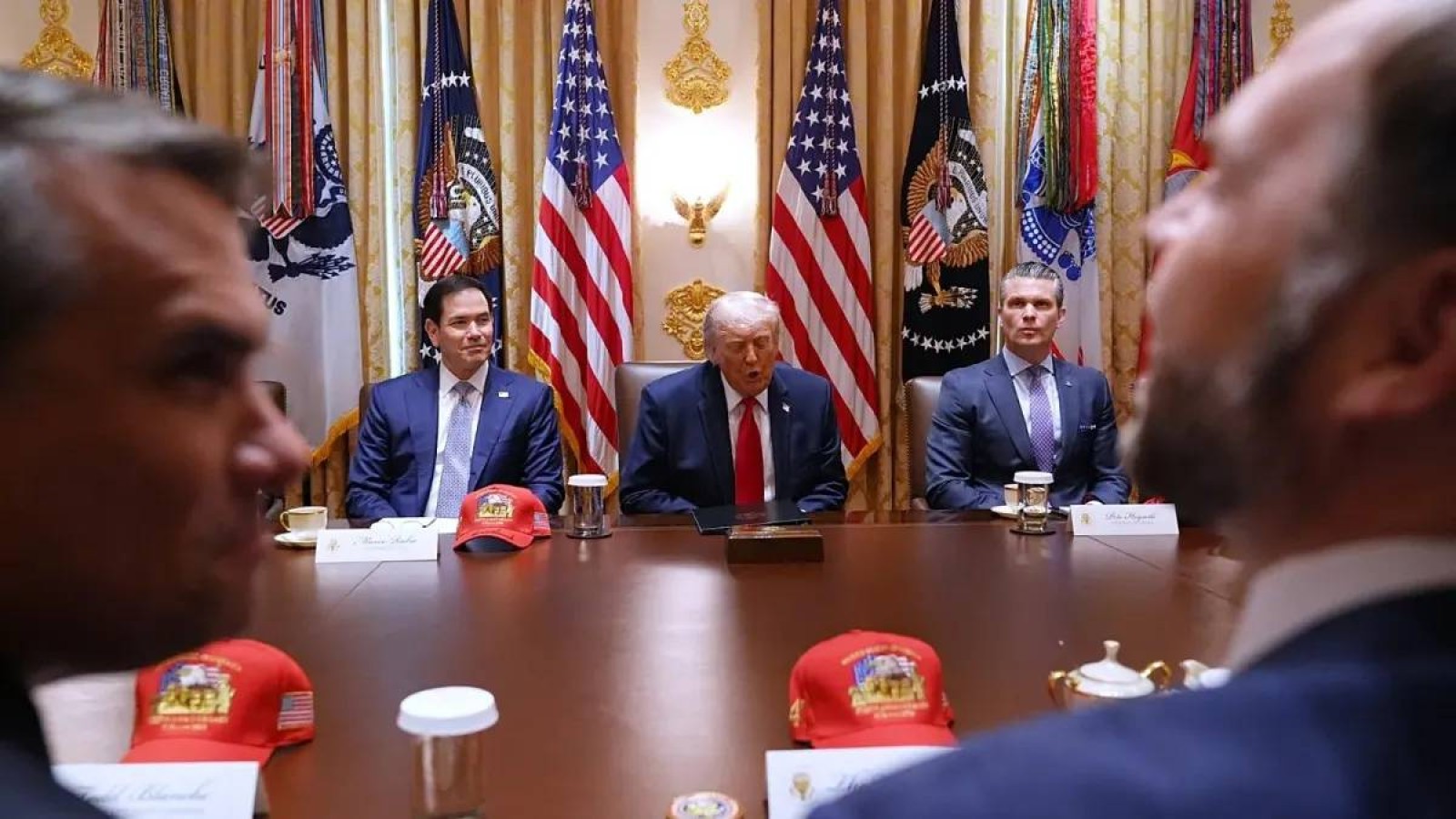 Трамптың мәлімдемесінен кейін Иран делегациясы келіссөзден шығып кетті