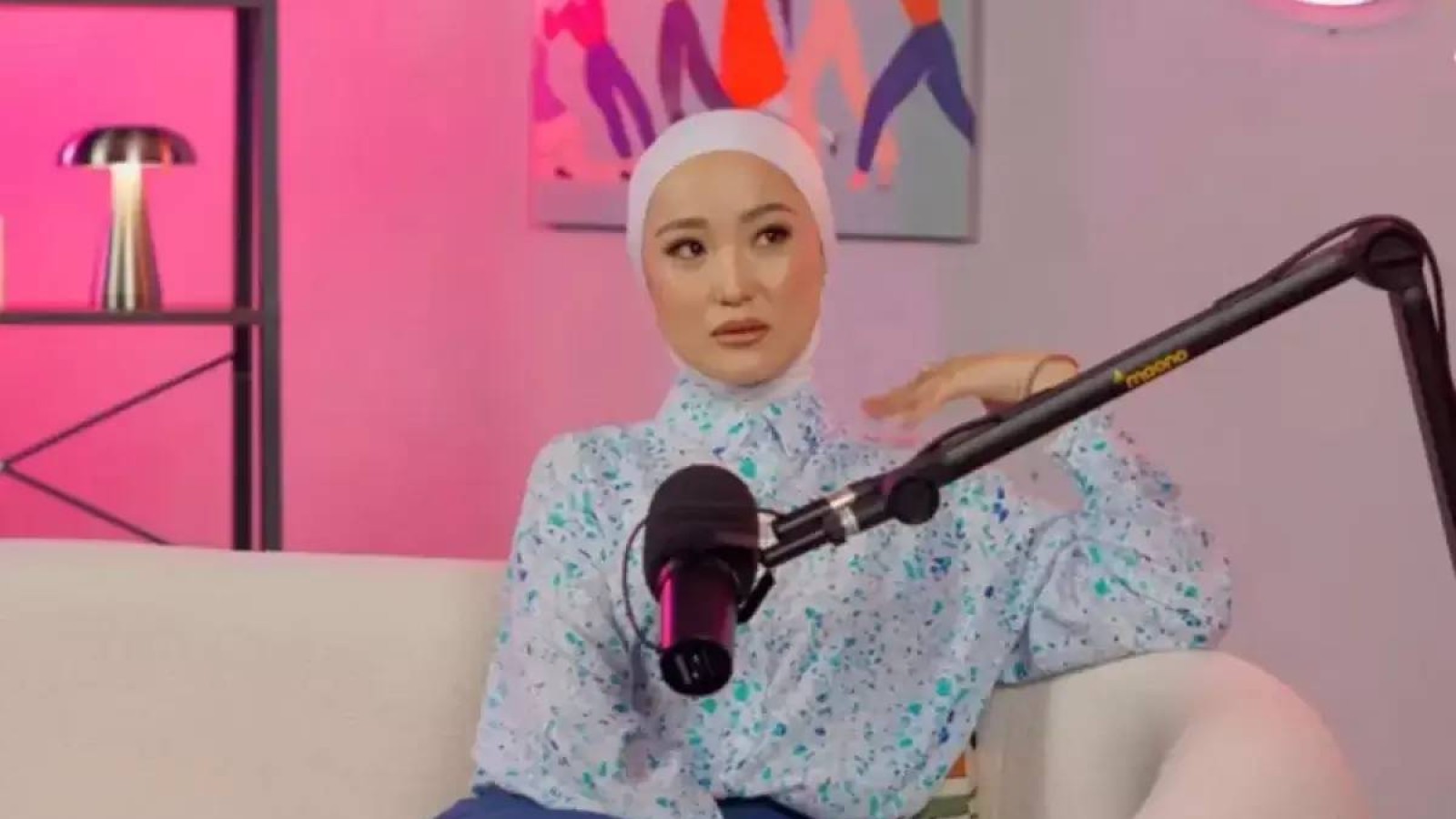 Әнші Мөлдір Әуелбекова халықтан қолдау сұрады