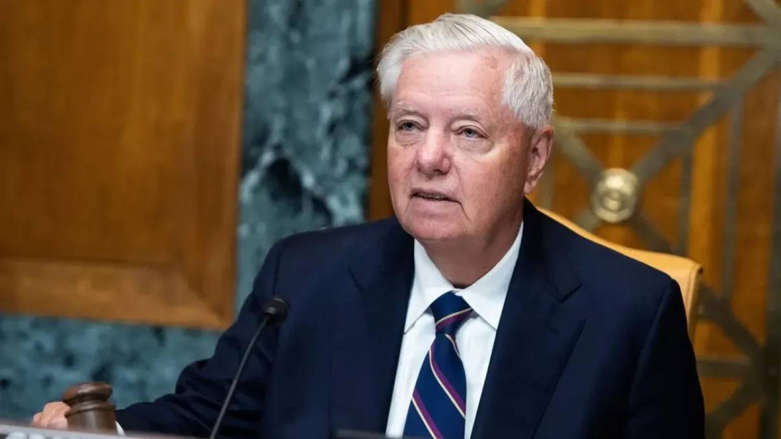 Киев сапарынан кейін: Трамптың жақын серігі қайтыс болды