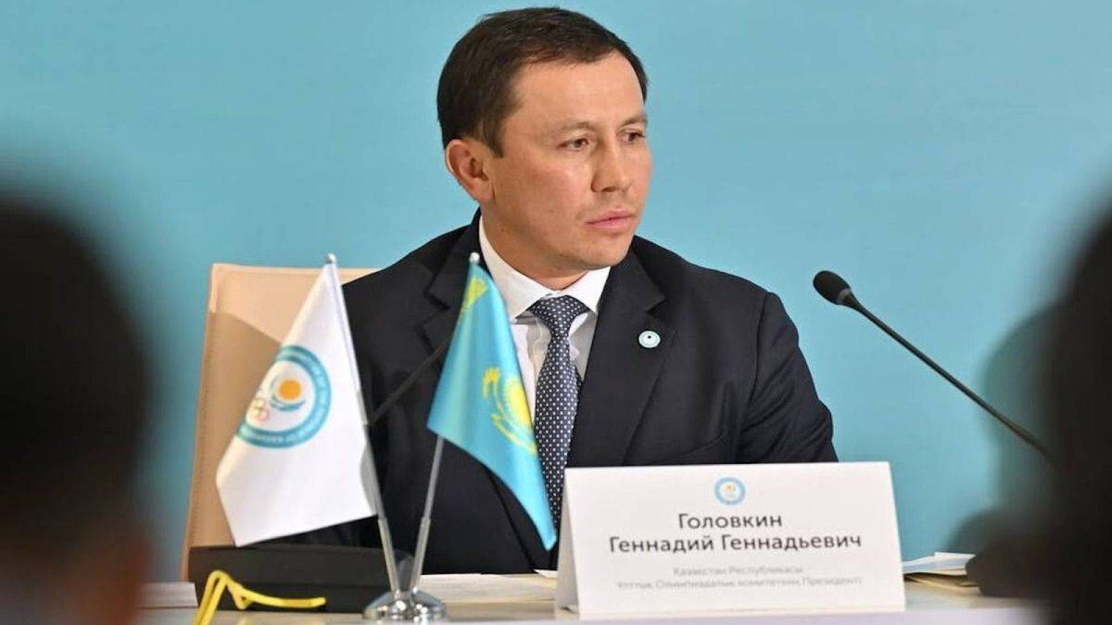 Геннадий Головкин Украинаның қара тізіміне енді
