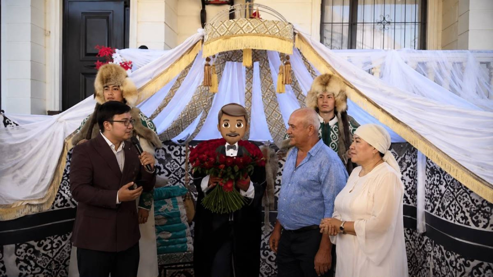 «Қалың малға 10 млн, 1 келі алтын»: қазақ қызы араб жігітіне тұрмысқа шықты