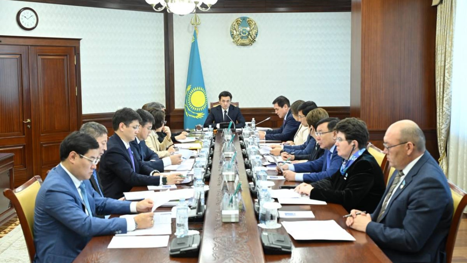 Құрылтайдың Бюро отырысында Регламент жобасы қаралды