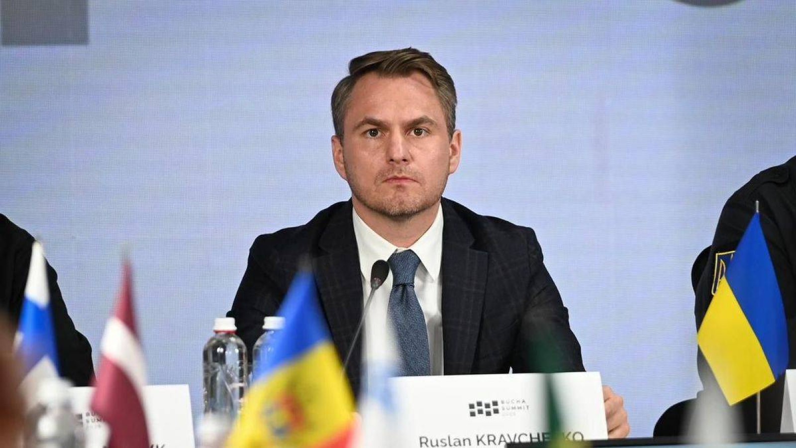 Украинаның бас прокуроры Руслан Кравченко отставкаға кетуге өтініш берді