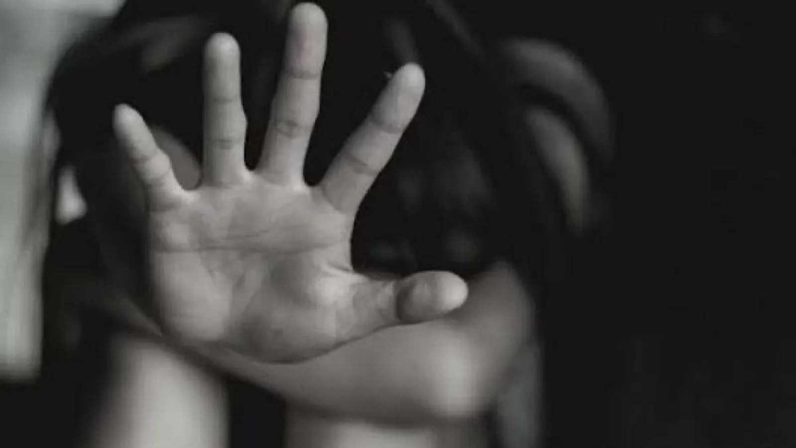 Түркістанда ата-ана 5 млн теңге үшін педофильді кешірген