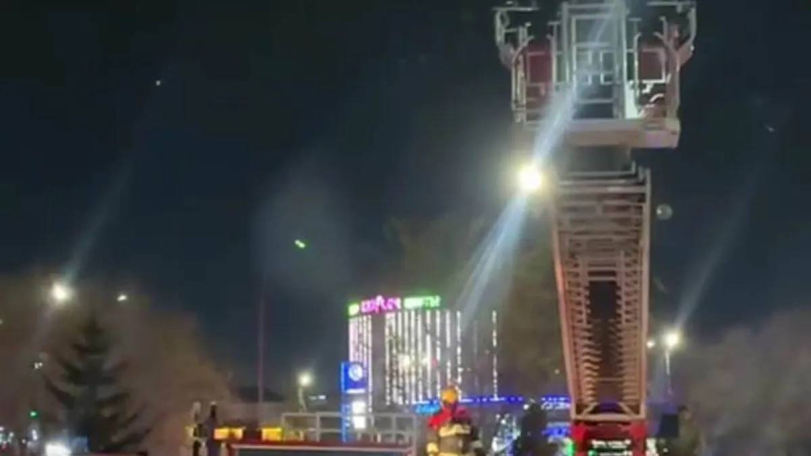 Астанада монша кешені өртенді: 60 адам шұғыл эвакуацияланды