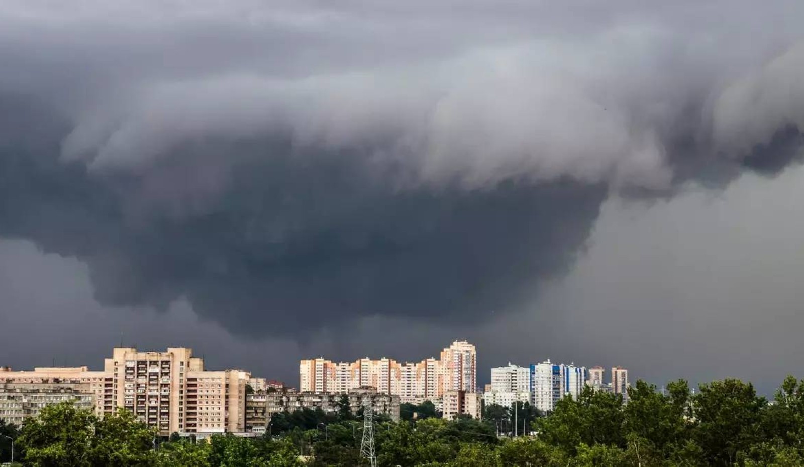 3 тамызда Қазақстанның басым бөлігінде дауылды ауа райы күтіледі