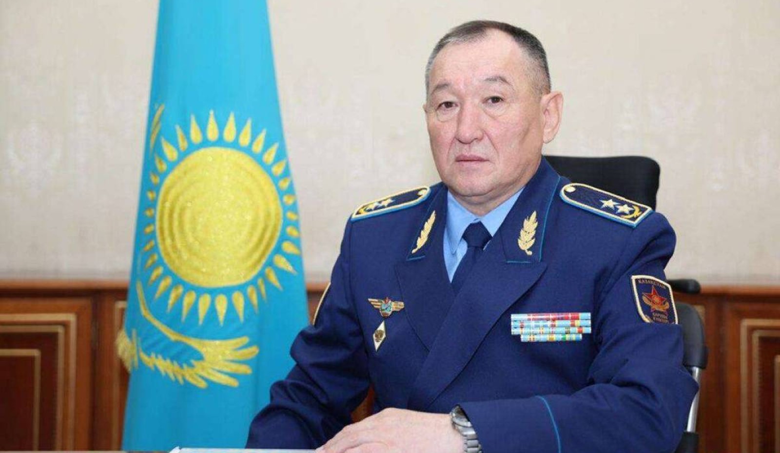 Дәурен Қосанов Қорғаныс министрі қызметінен босатылды