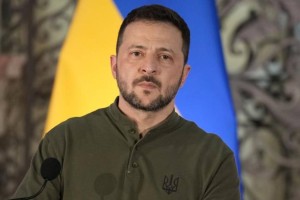 Зеленский Украинаға америкалық қару-жарақ қайта жеткізіле бастағанын мәлімдеді