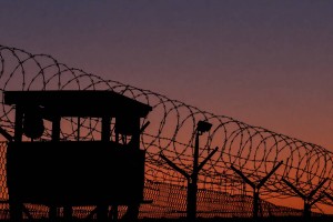 Балмұздақ әперемін: БҚО-да педофил өмір бойына бас бостандығынан айырылды