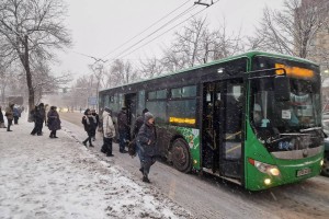 Алматыда қоғамдық көлікте жолақыны Kaspi арқылы төлеу мүмкіндігі енгізілді
