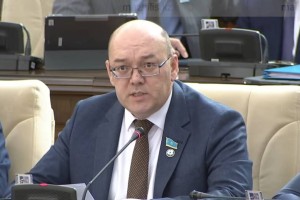 Эпштейннің ісі: депутаттар Мәсімов пен Келімбетовтің атышулы миллиардермен байланысын тексеруді талап етті