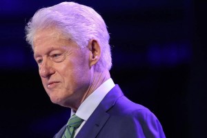 Билл Клинтон Конгресте Эпштейн ісі бойынша сұрақтарға жауап бере бастады