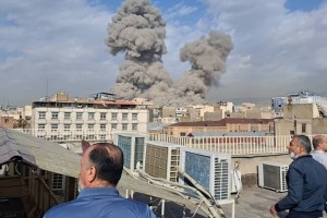 Иран Хаменеи қаза тапқаннан кейін уақытша басқару кеңесін құруда