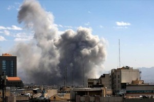 Әзербайжан Ираннан елшілік қызметкерлерін шығара бастады