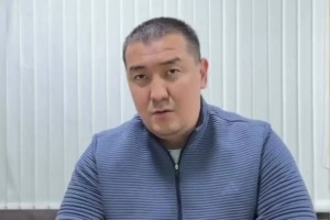 Алматыда жол апаты туралы видео жариялаған заңгер 10 тәулікке қамалды