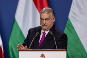 Венгрияда шешуші сайлау өтіп жатыр: Орбан биліктен кетуі мүмкін