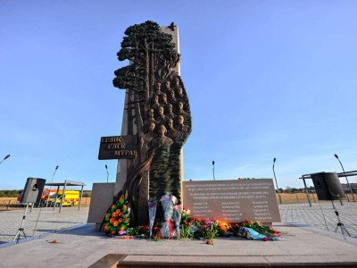 Абай облысында өрт сөндірушілер мен орманшыларға ескерткіш ашылды.