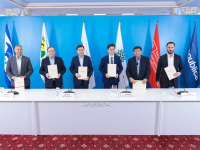 Көппартиялық Парламент  пәрменді тетік.