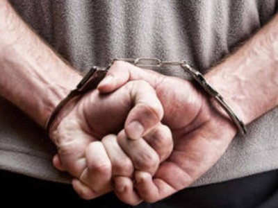 Оралда бұрынғы бас дәрігерге қатысты сот отырысы басталды.