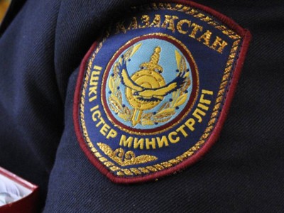 Қостанайда полиция қызметкері адам өлтірді деген күдікке ілінді.